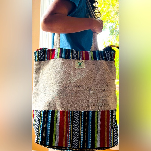 Himalayan Hemp THC Free Zippered Large Tote Bag Made in Nepal - Picture 3 of 7